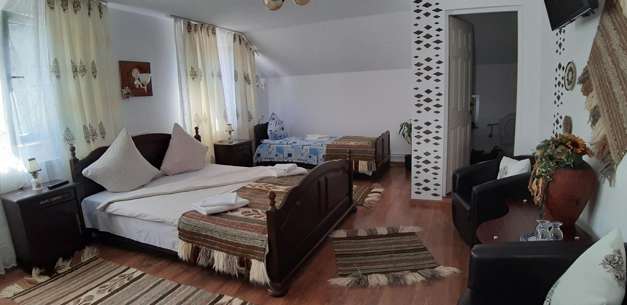 Pensiunea Casa Godja Văleni الغرفة الصورة