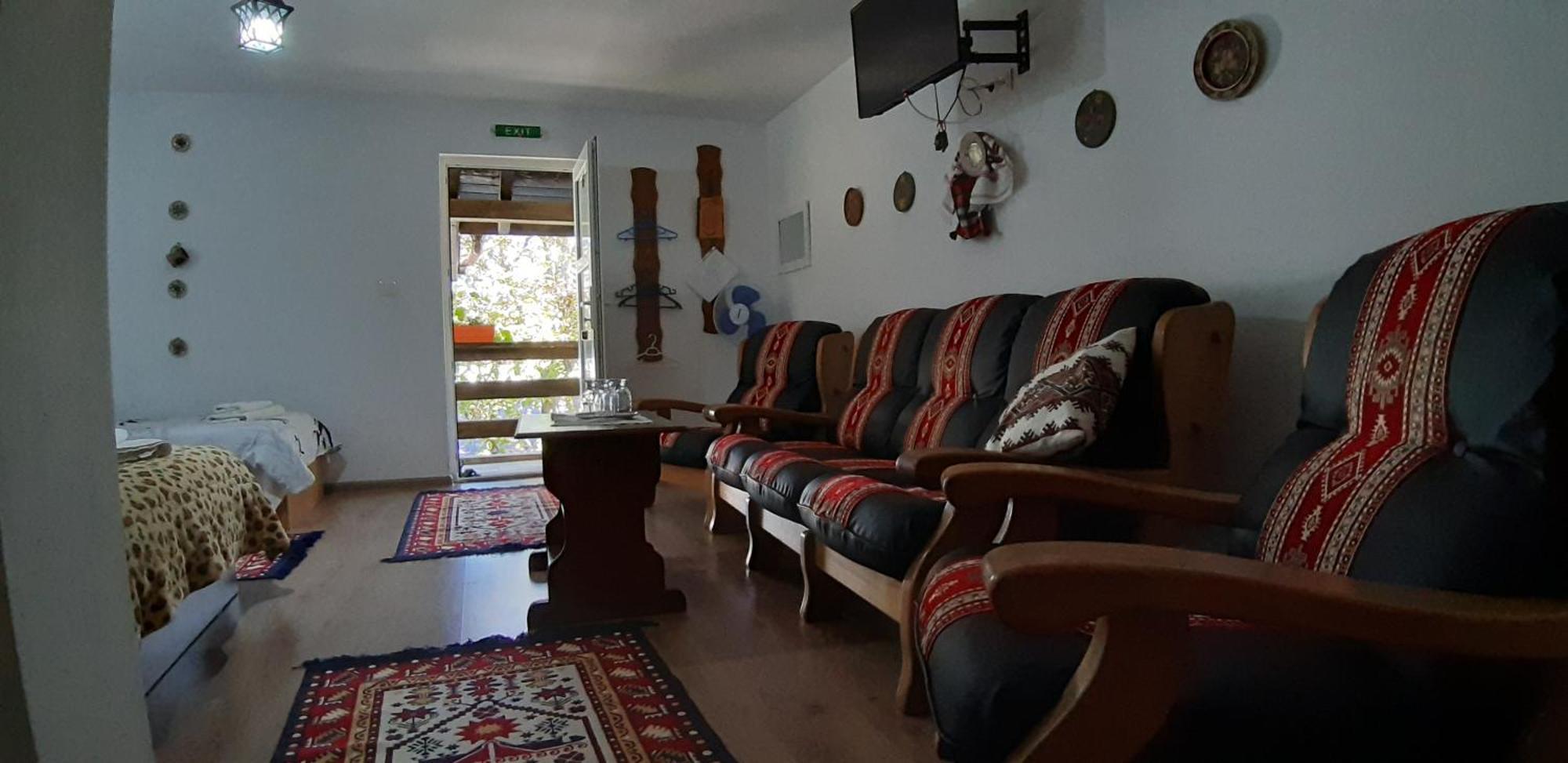 Pensiunea Casa Godja Văleni الغرفة الصورة