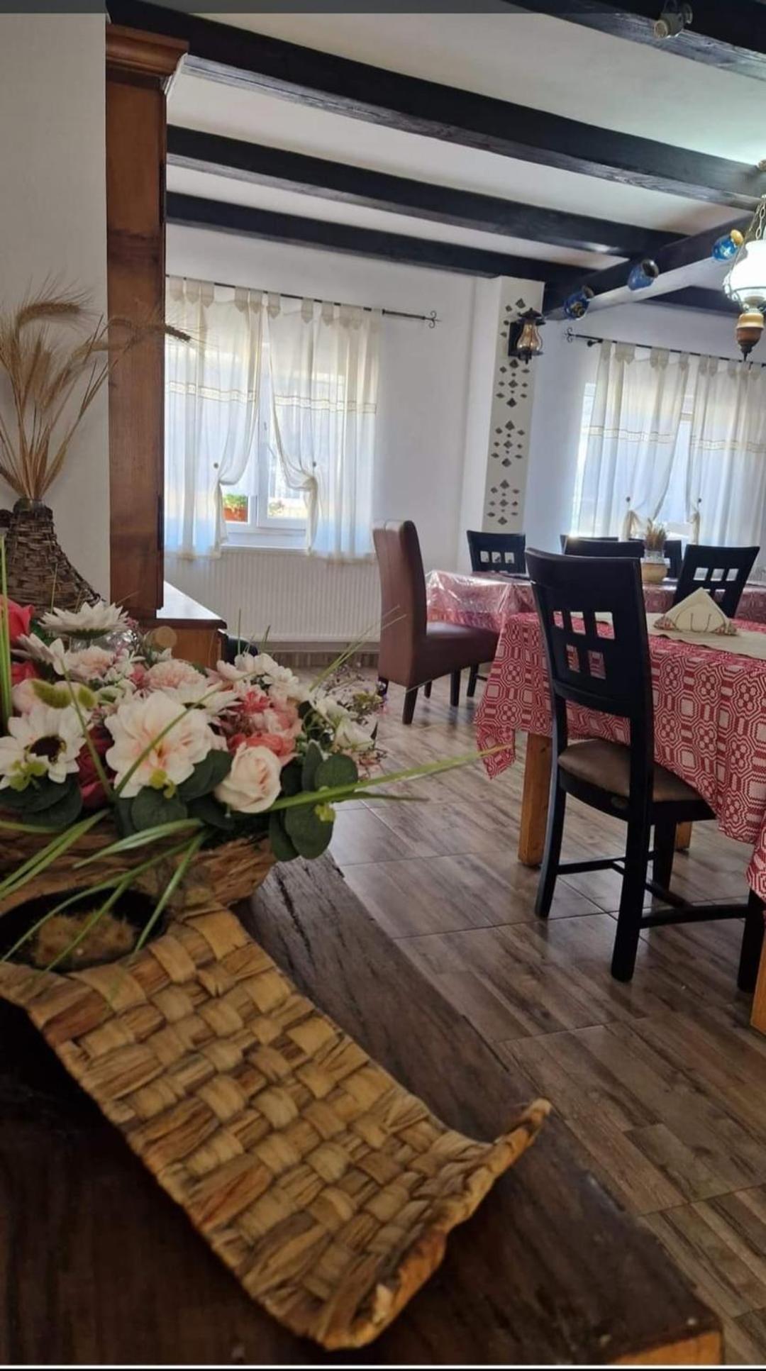 Pensiunea Casa Godja Văleni المظهر الخارجي الصورة