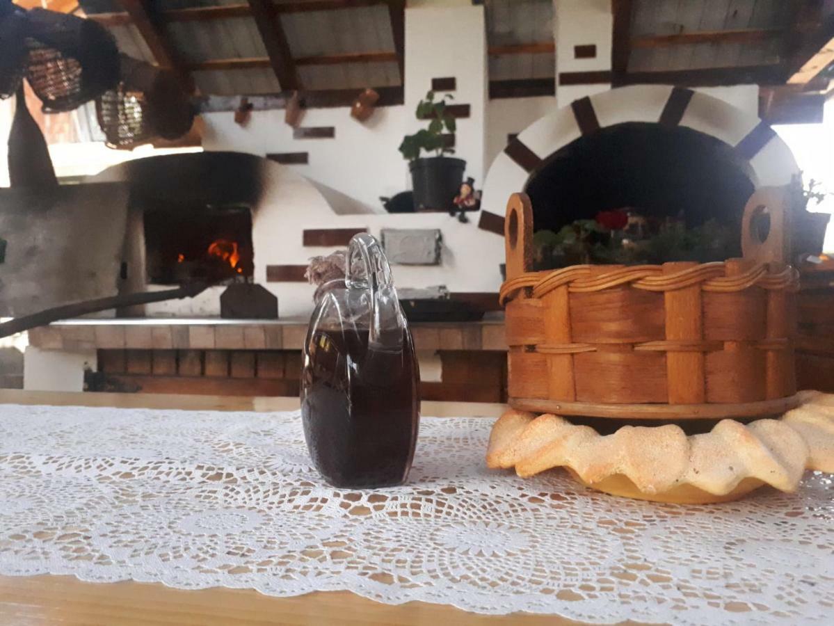Pensiunea Casa Godja Văleni المظهر الخارجي الصورة